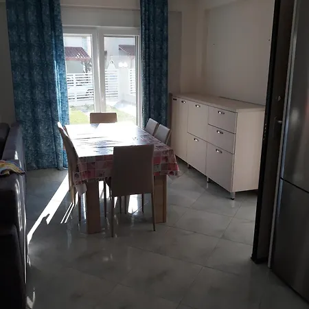 Tatiana House Holiday home *
